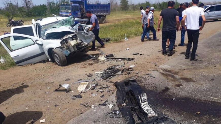 Шесть человек погибли в ДТП с участием Lada Largus и Toyota Ipsum в Актюбинской области