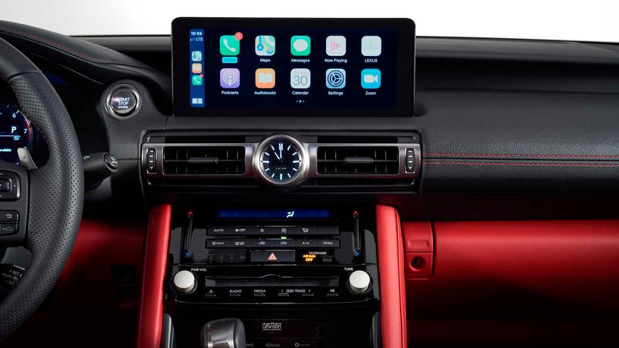 Lexus IS: рестайлинг вместо нового поколения