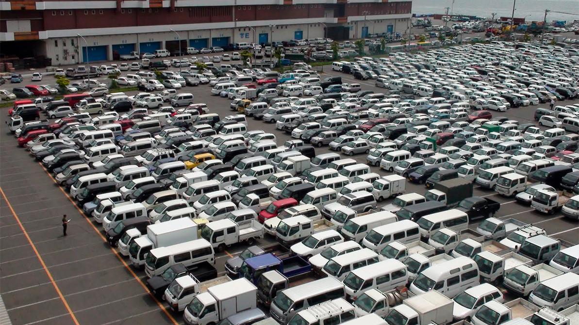 Participate in auctions where only dealer have permission to go, get your dealer