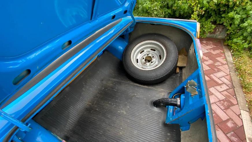 «Москвич-412» за 3.5 млн тенге продают в Караганде