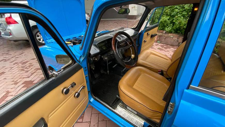 «Москвич-412» за 3.5 млн тенге продают в Караганде