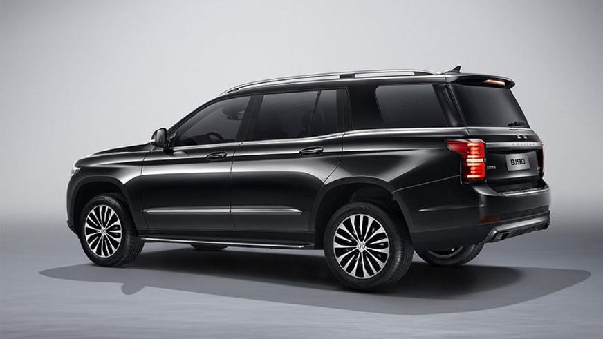 Китайский Mercedes GL пошёл в серию спустя пять лет