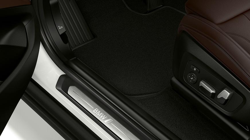 BMW презентовала серийный электрический X3