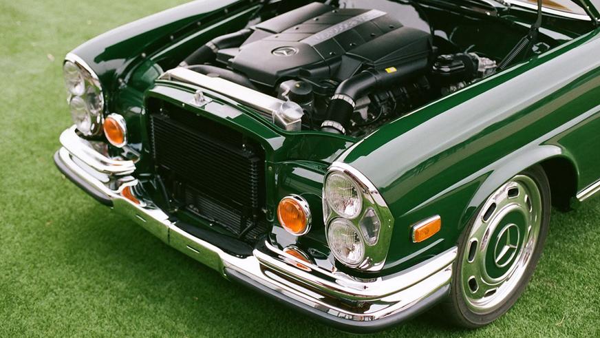 Классический Mercedes-Benz 280SE стал рестомодом за 500 000 долларов