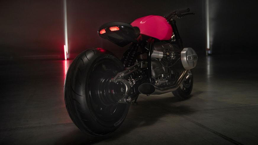 У BMW появился 2-литровый двигатель… для мотоцикла