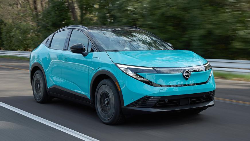 Nissan Leaf в третьем поколении стал кроссовером