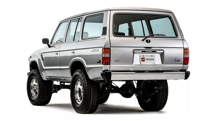 Toyota показала старый Land Cruiser с мотором от трёхсотки