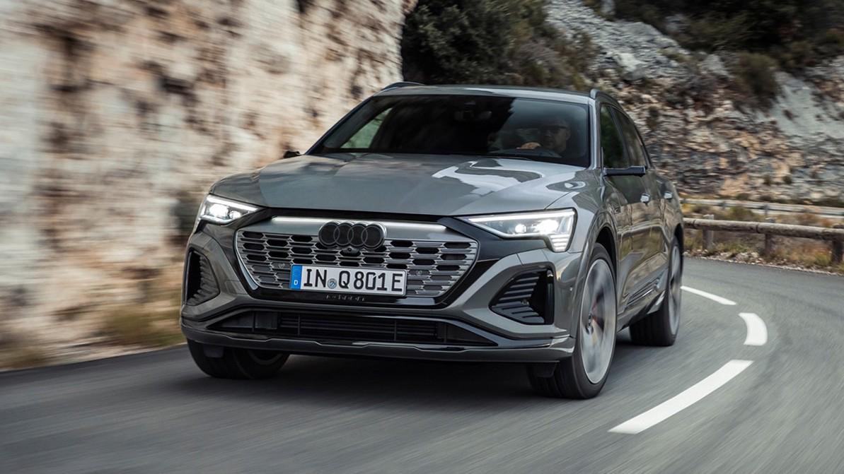 У Audi появился электрический Q8: это обновлённый e-tron
