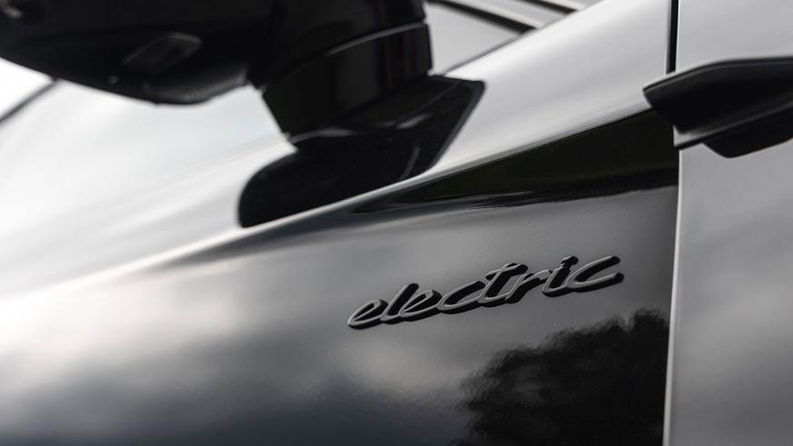 Porsche Taycan Turbo GT: менее 2 секунд до сотни