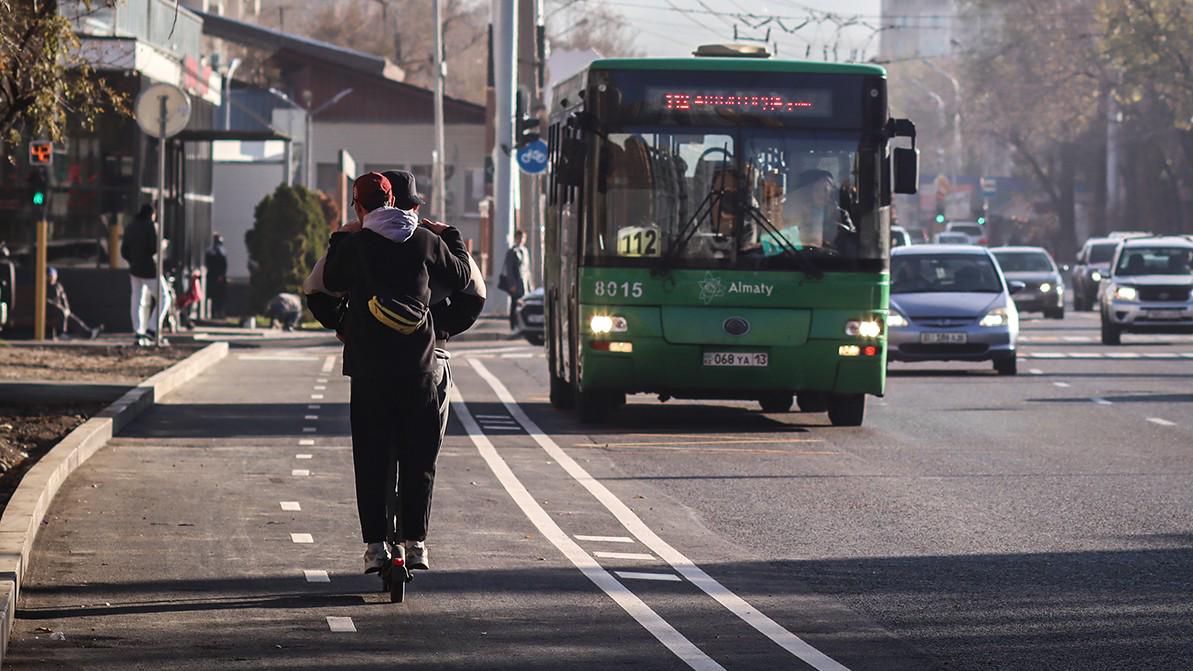 Самокатшыларға жүргізуші куәлігі жолға шыққанда ғана қажет