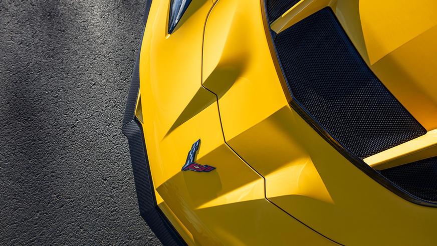 Chevrolet показала новый Corvette. У него 1064 силы