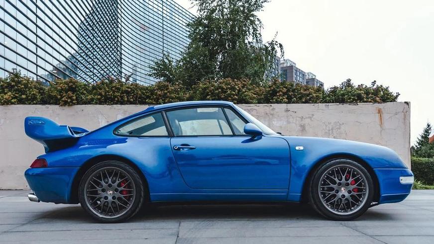 За Porsche 911 (993) просят 70 млн тенге