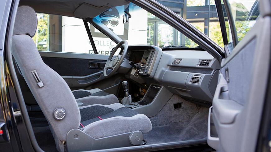 В Бельгии выкатили на продажу редкий Volvo 480