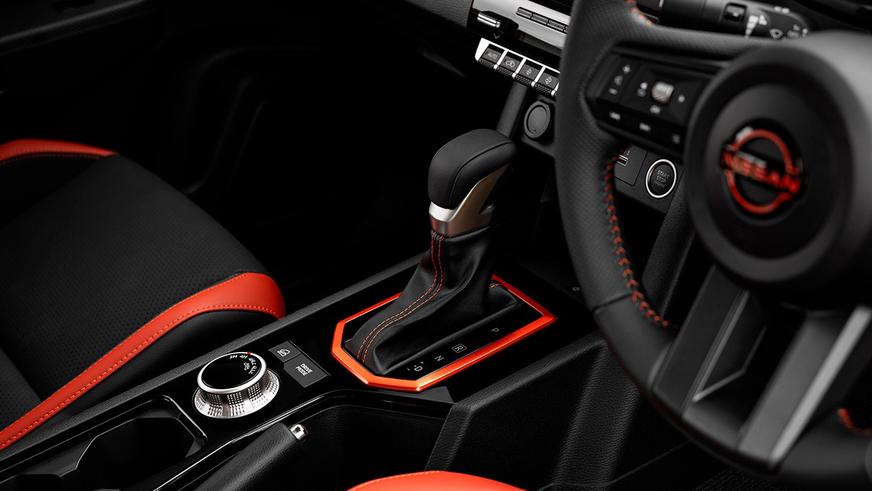 Nissan превратил Mitsubishi L200 в Navara