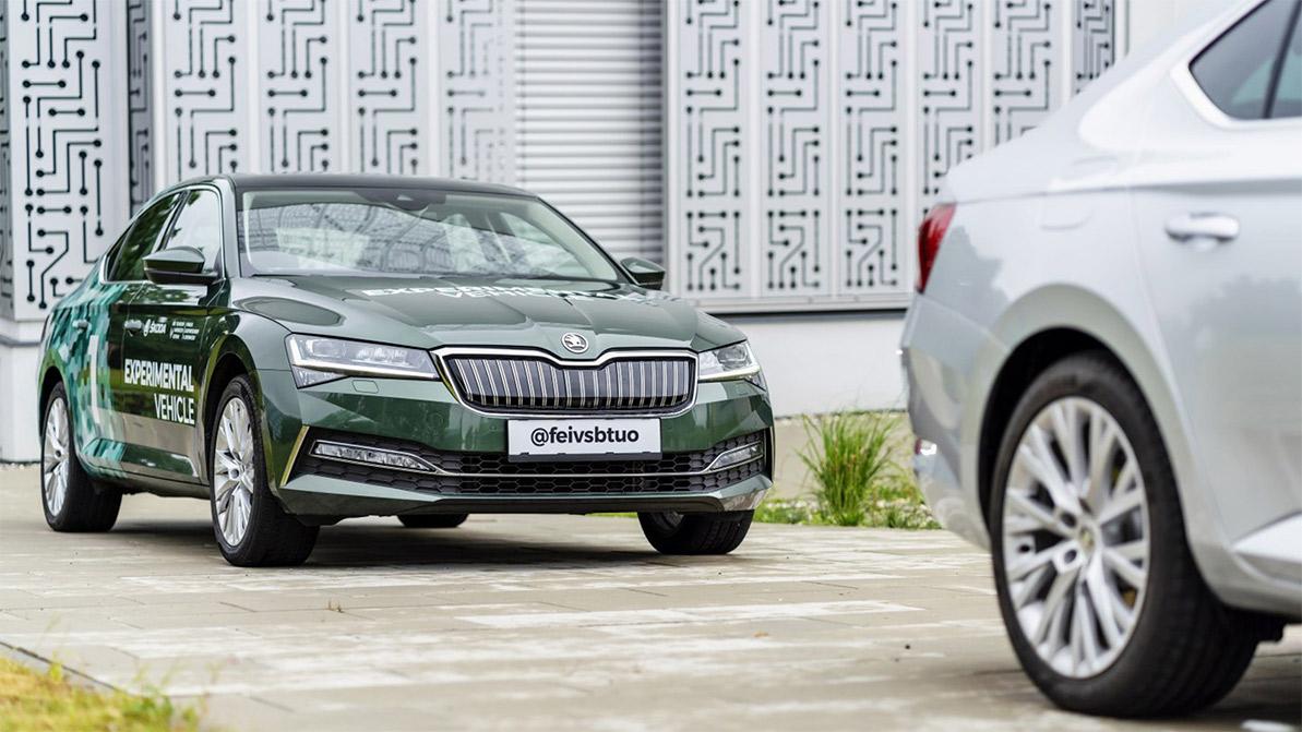 skoda-follow-the-vehicle-1