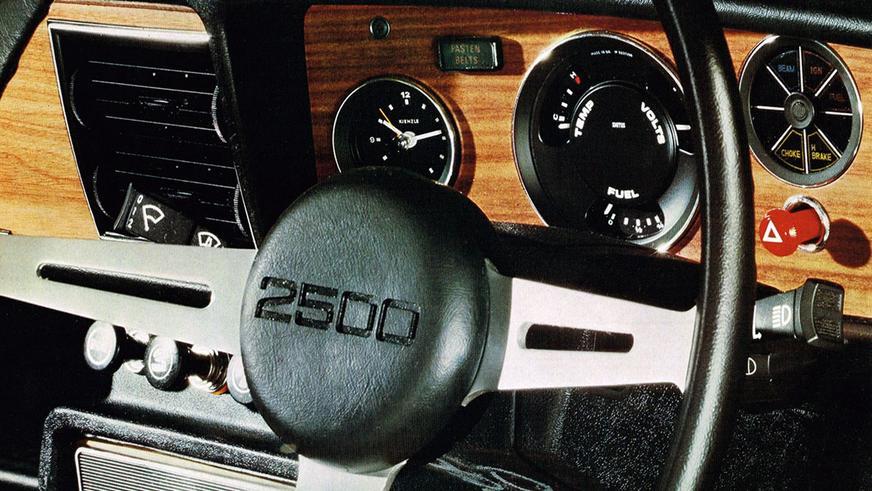 Потрёпанный временем Triumph 2500 выставили на продажу на Kolesa.kz