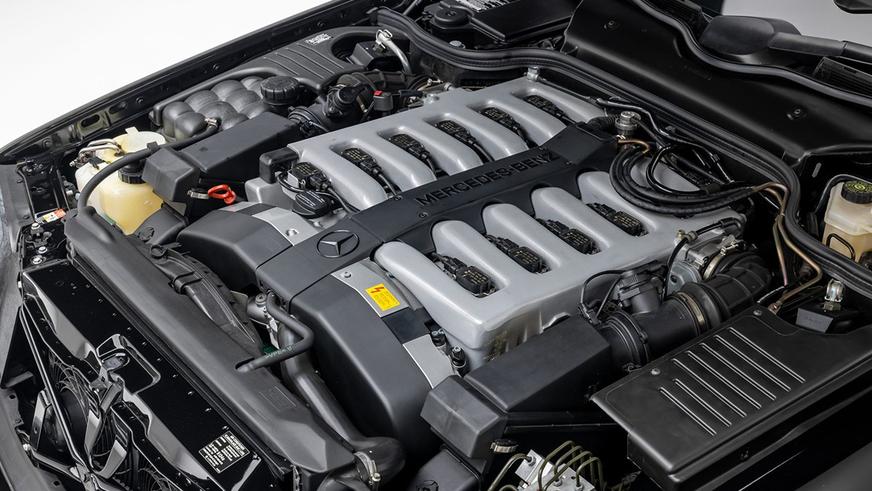 Практически новый Mercedes-Benz SL600 (R129) обнаружен в США