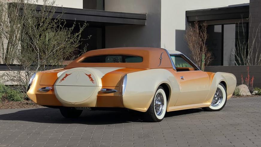 С молотка уйдёт старый Continental в образе Bugazzi Mark IV