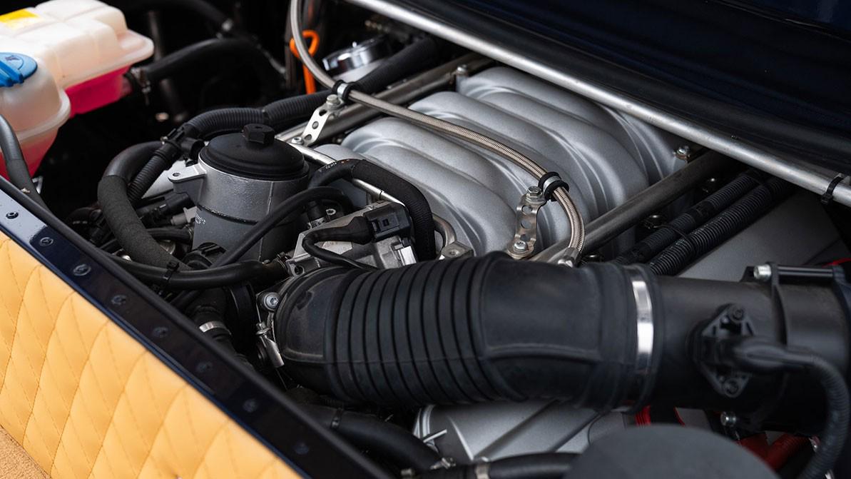 Очень редкий спорткар Spyker из Голландии уйдёт с молотка