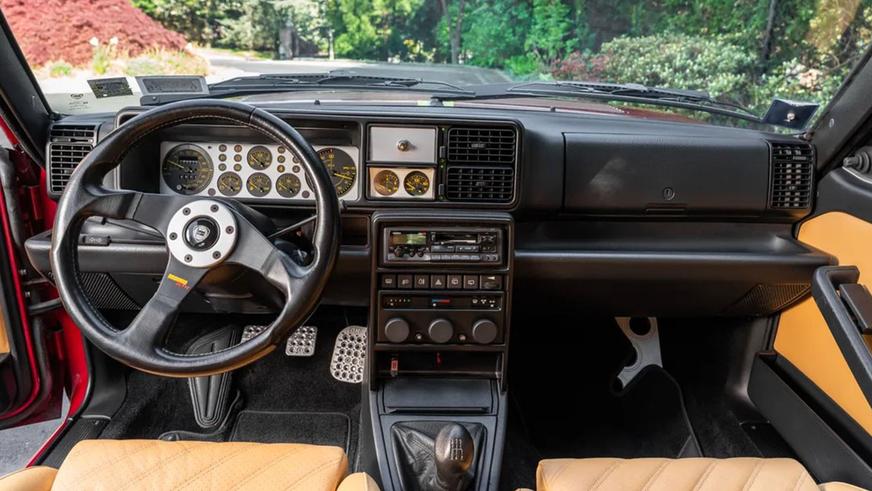 Редкая версия Lancia Delta Integrale Evo 2 обнаружена на торгах