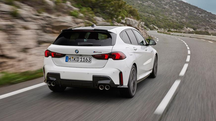 Бмв 1 2020 года фото Представлен новый BMW 1-й серии: минус механика, плюс экраны - Kolesa.kz Почитат