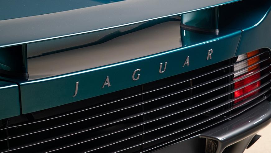 С молотка уйдёт самый быстрый суперкар 1990-х — он практически новый