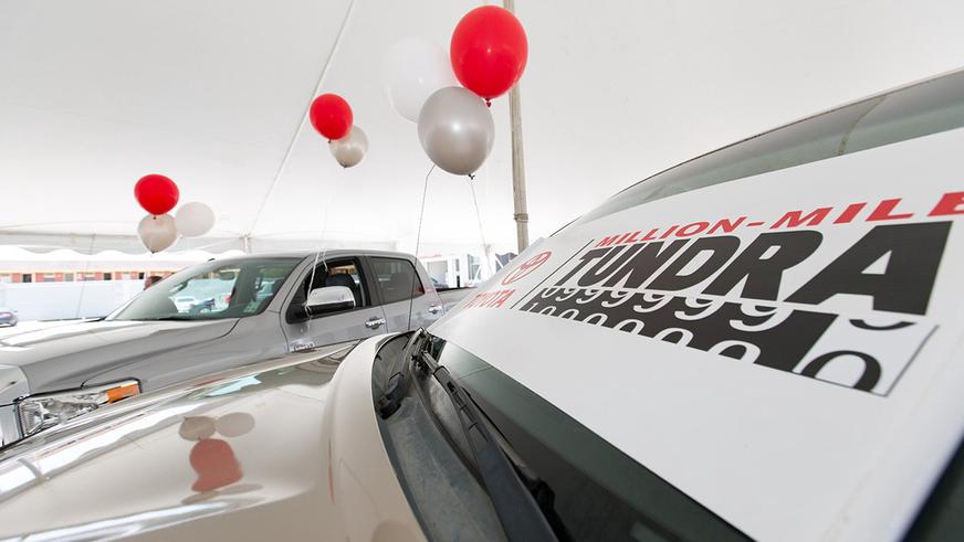 Америка тұрғыны Toyota Tundra-мен миллион миль жүрді
