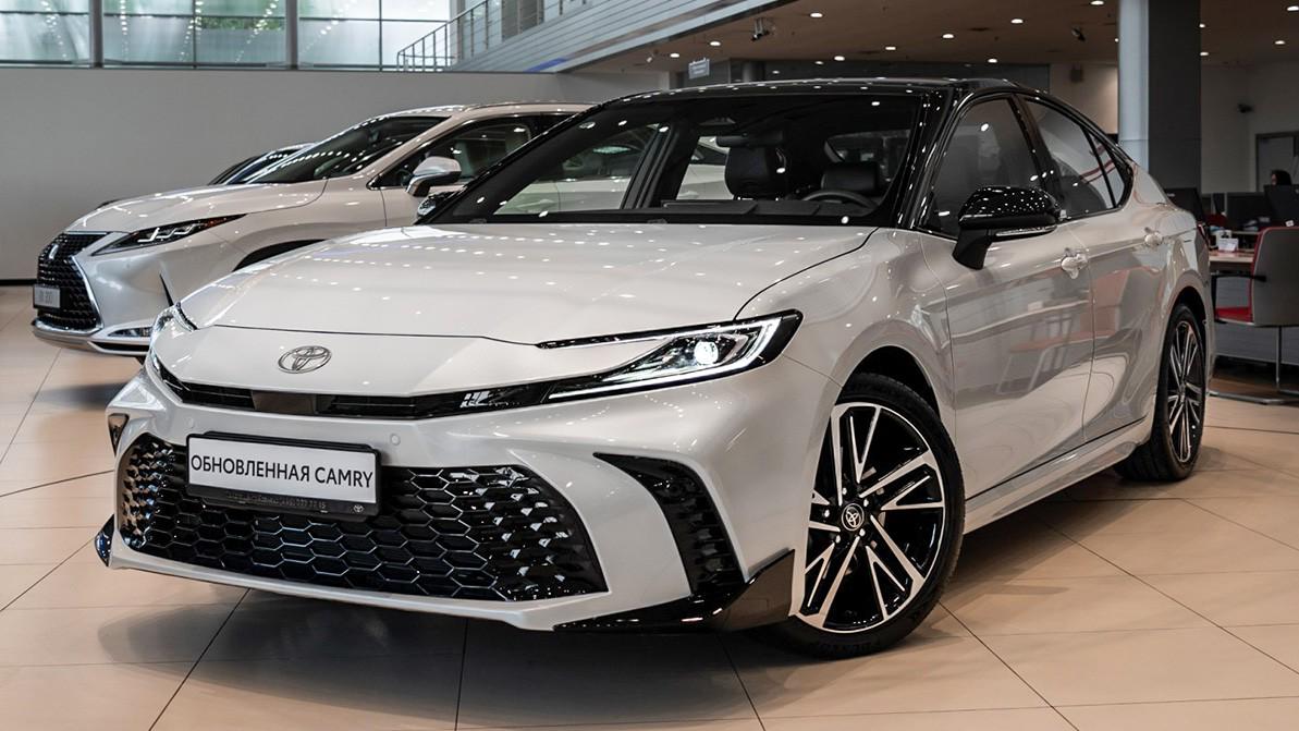 Toyota Camry стала лидером параллельного импорта в Россию