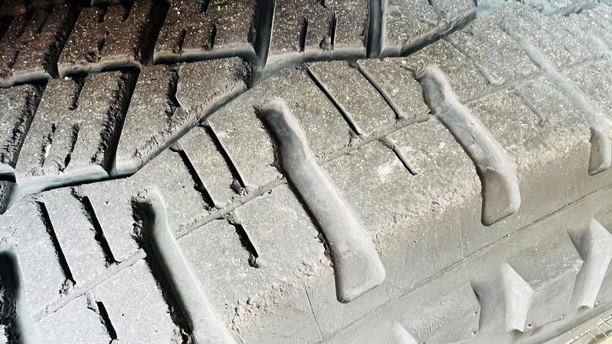 Cybertruck быстро стачивает шины