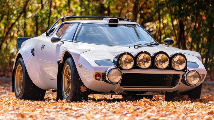 Качественную реплику культовой Lancia Stratos продают с аукциона
