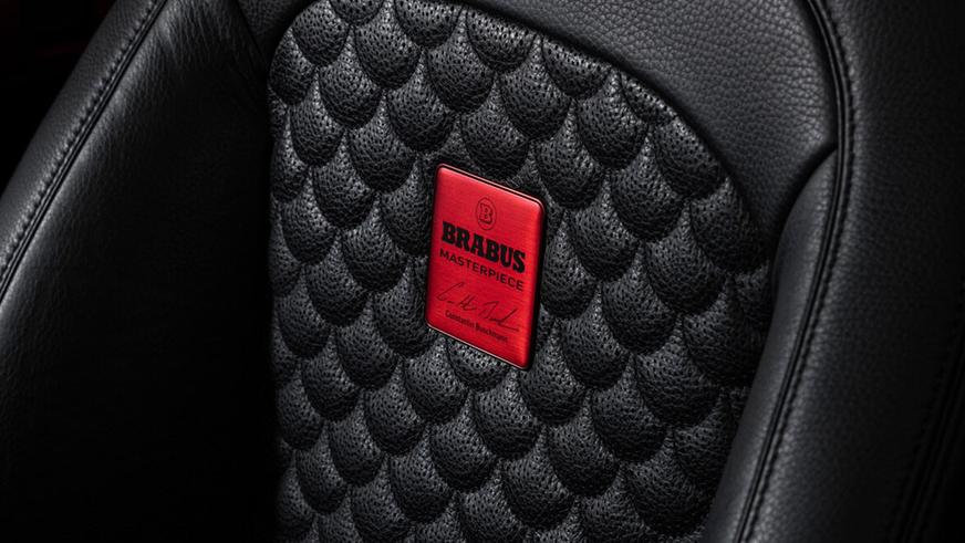 Brabus выставил на продажу 900-сильный пикап на базе «Гелендвагена»