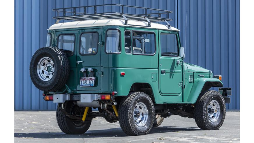 Toyota Land Cruiser Тома Хэнкса появился в продаже