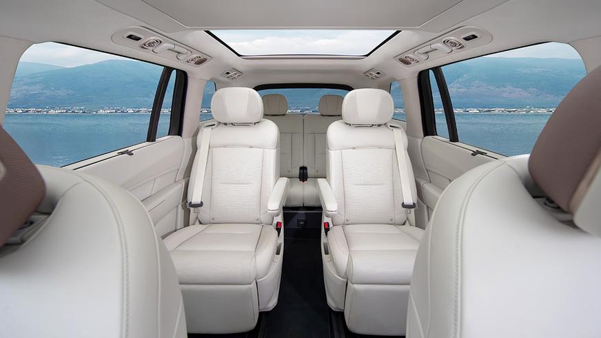 Кроссовер Lynk & Co 900 будут продавать в РК официально