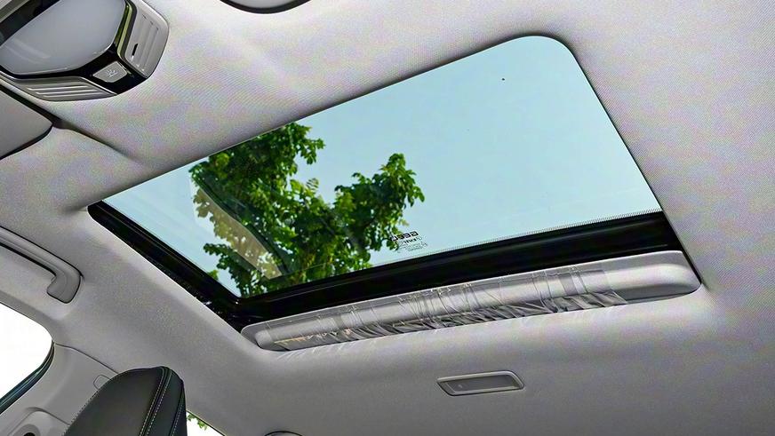 В Китае назвали цены на Geely Emgrand нового поколения