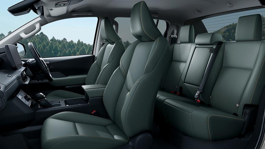 Новый Toyota Hilux в Японии оценили в 15 млн тенге