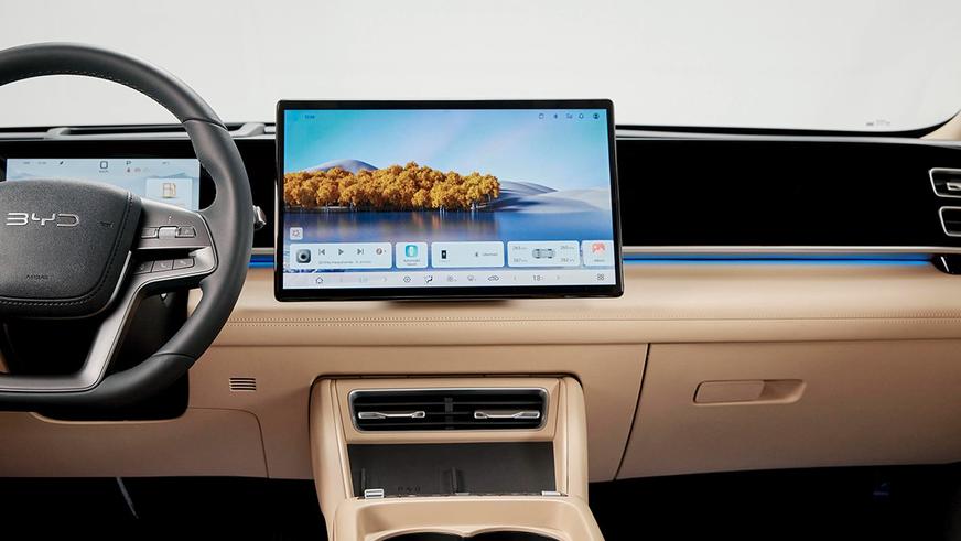 BYD выводит на рынок РК сразу три новых гибрида: сколько они стоят?