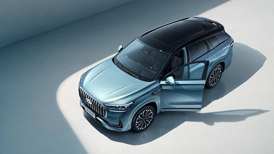 Новый флагман от Chery изнутри похож на Mercedes-Benz