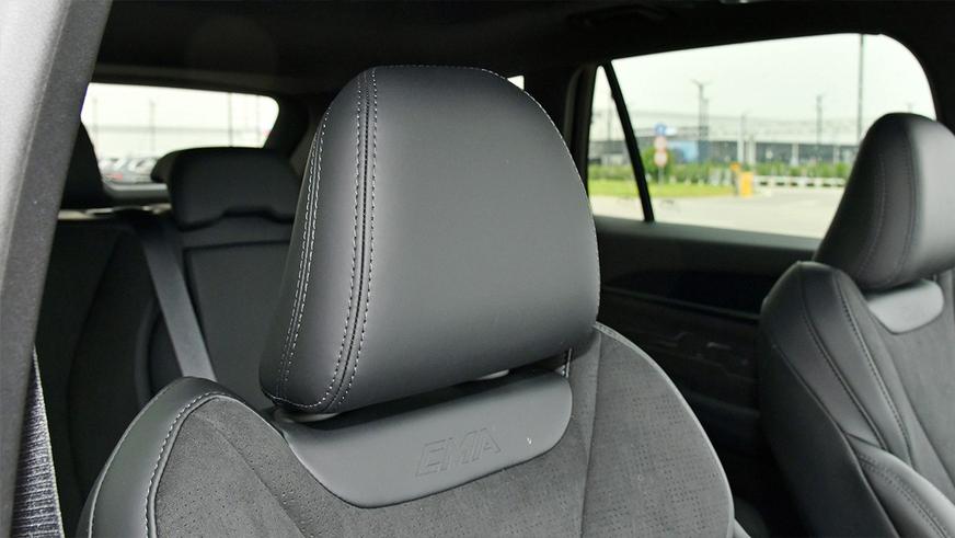 Кроссовер Geely Monjaro обновился и подешевел в Китае