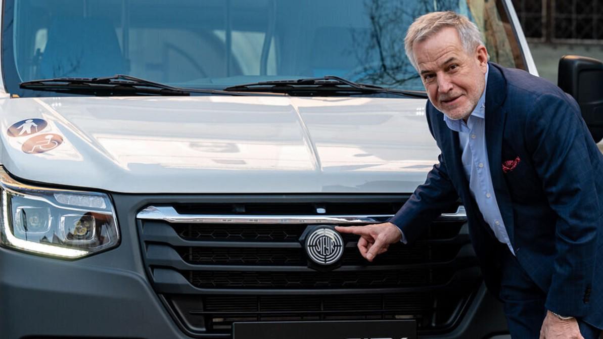 Один из руководителей Porsche предлагал президенту Путину возродить «Волгу»