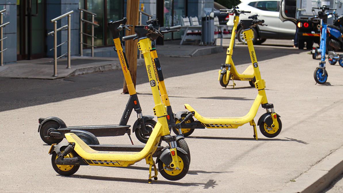 Проблема электросамокатов и рост аварий на дорогах озаботили президента