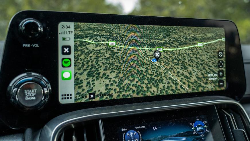 Самый дорогой внедорожник Lexus подготовили к путешествиям по тяжёлому бездорожью