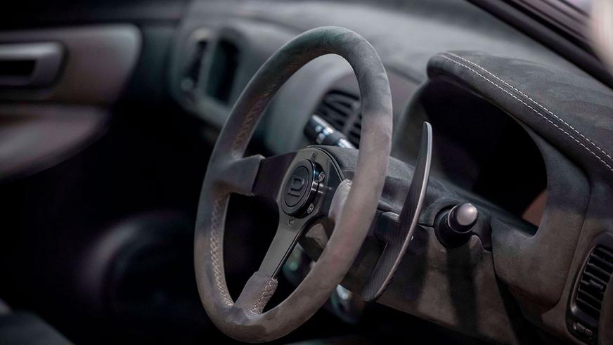 Рестомод по мотивам Subaru Impreza 22B выставили на продажу