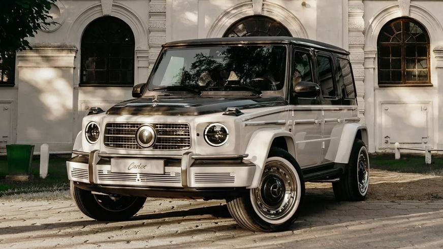 Сверхдорогой «Гелендваген» окрасили алмазной пылью