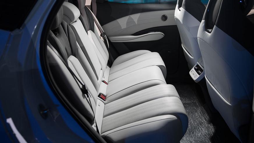 В Китае показали Omoda C7. Кроссовер доберётся и до Казахстана