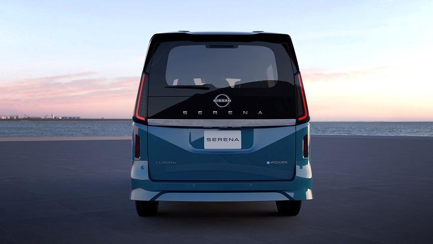 Минивэн Nissan Serena сменил поколение: новый салон и гибрид e-Power