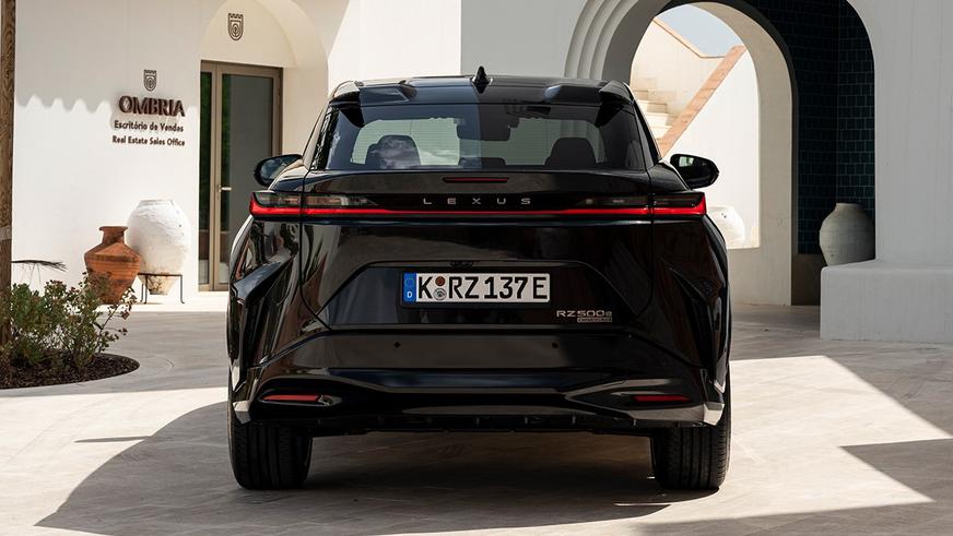 Сколько стоит электромобиль Lexus RZ в Казахстане