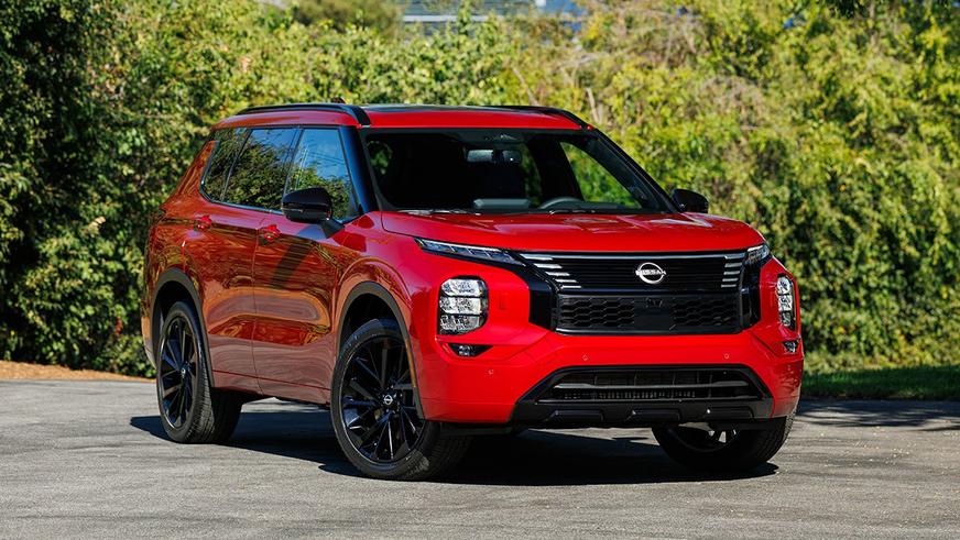 Mitsubishi Outlander стал первым плагин-гибридом Nissan в США