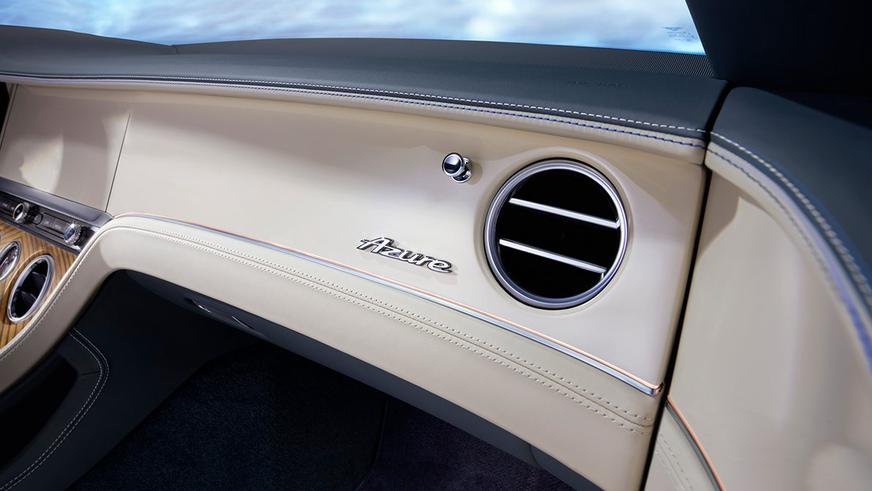 У новых Bentley появились версии подешевле