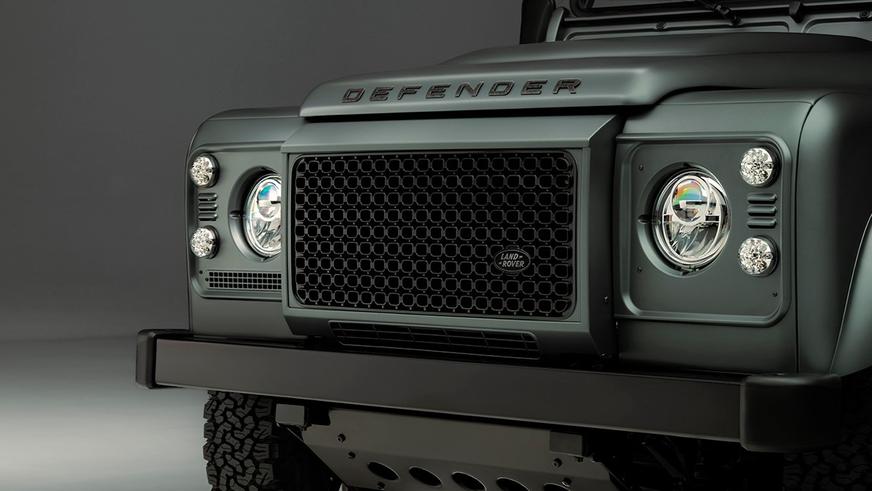 Land Rover доработает классический Defender в&nbsp;стиле нового Octa