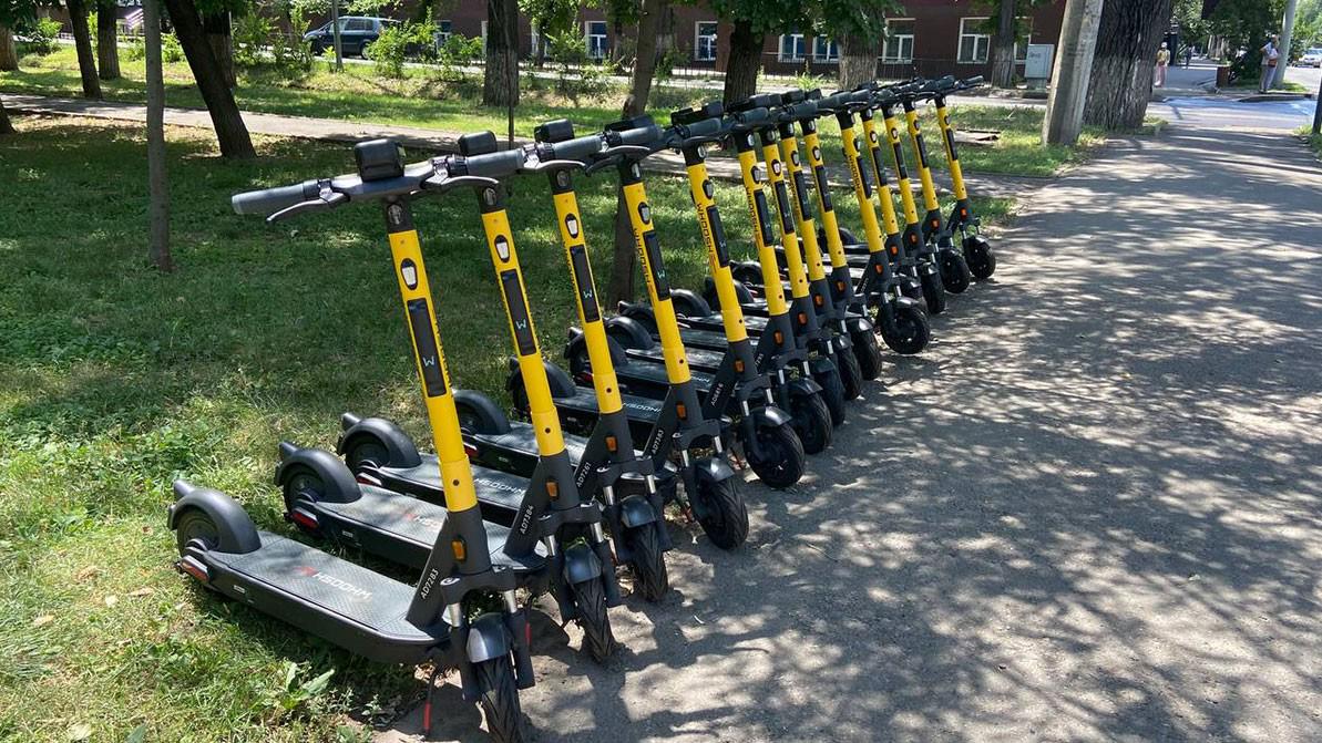 Электросамокат жалға беретіндерге қарсы петиция жарияланды